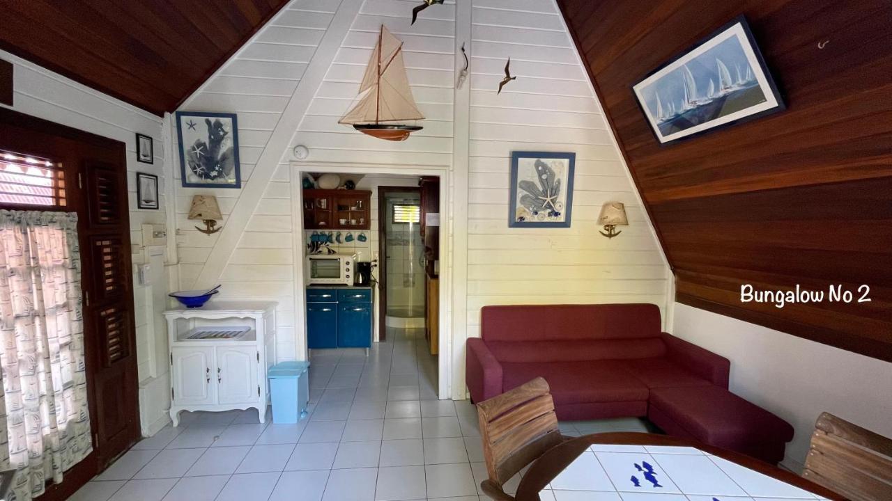 Les Bungalows De La Plage 拉特里尼泰 外观 照片