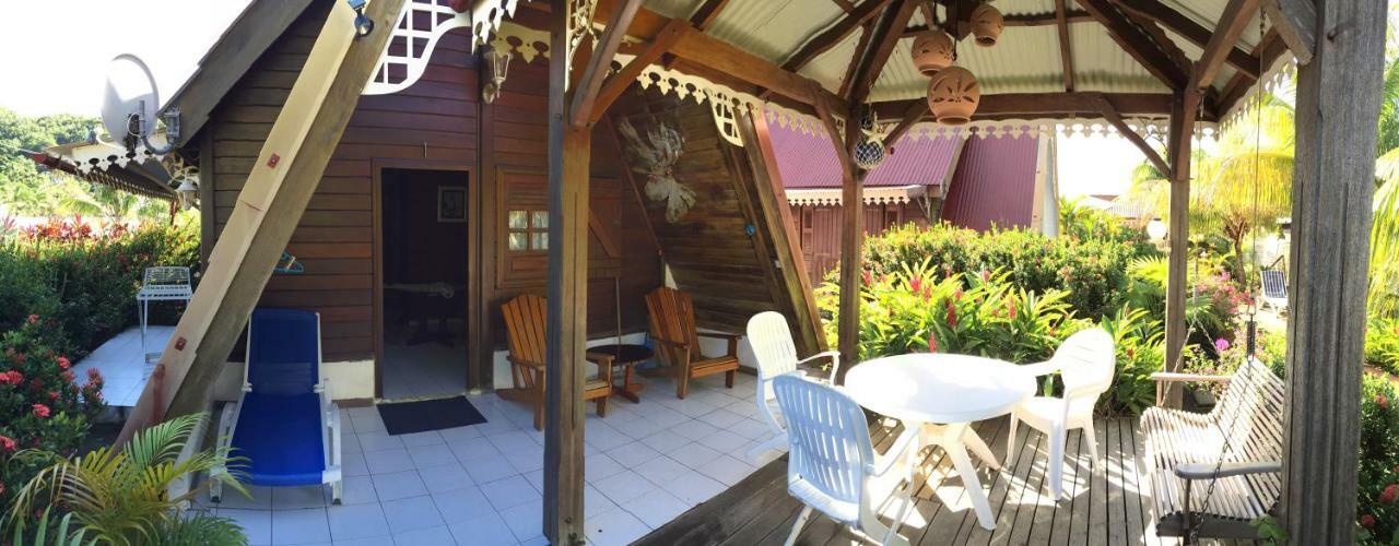 Les Bungalows De La Plage 拉特里尼泰 外观 照片