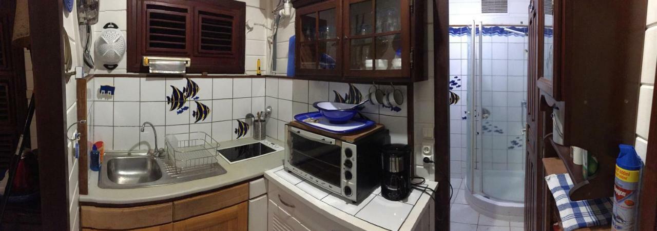 Les Bungalows De La Plage 拉特里尼泰 外观 照片